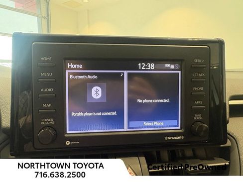 Used 2020 Toyota RAV4 LE w/ All Weather Liner Package AWD/4WD image 26