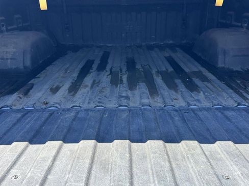 Used 2022 Chevrolet Silverado 1500 High Country image 9