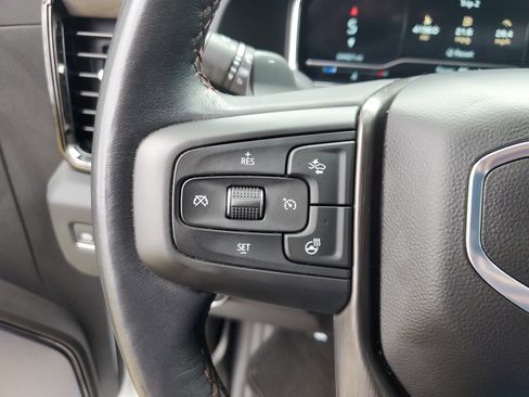 Used 2024 GMC Sierra 1500 AT4X image 27