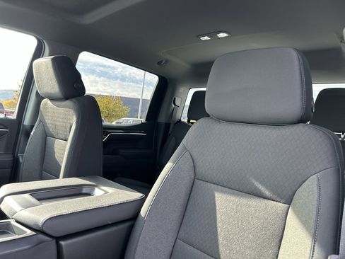 New 2026 Chevrolet Silverado 1500 LT image 23