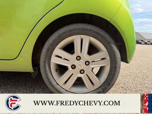 Used 2014 Chevrolet Spark LS FWD image 22