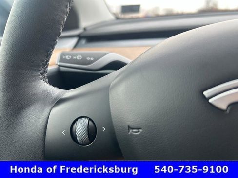 Used 2024 Tesla Model Y Performance image 19