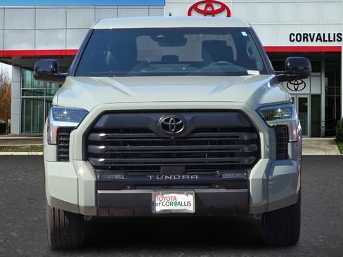 New 2026 Toyota Tundra Limited AWD/4WD image 3