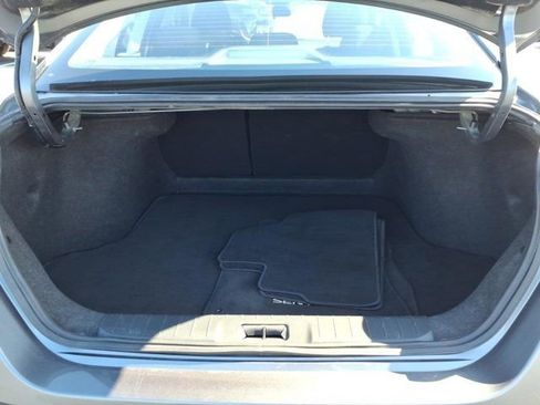 Used 2025 Nissan Sentra SV FWD image 29