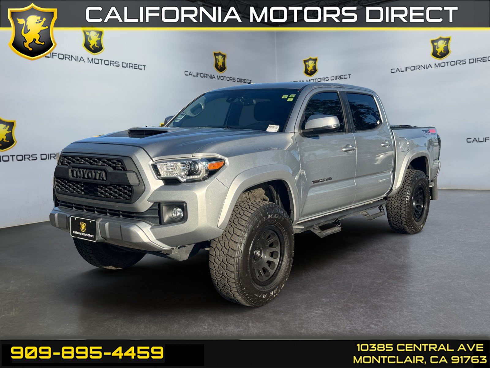 Used 2019 Toyota Tacoma TRD Sport AWD/4WD image 1