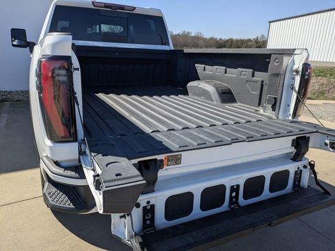 Used 2024 GMC Sierra 2500 AT4 w/ AT4 Premium Plus Package image 29