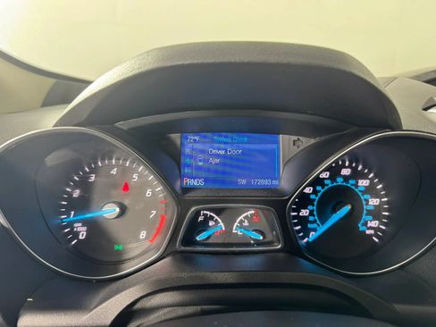Used 2015 Ford Escape SE AWD/4WD image 14