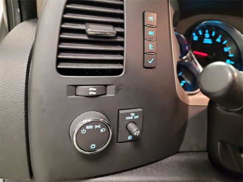 Used 2013 GMC Sierra 1500 SLE w/ Power Tech Package image 26