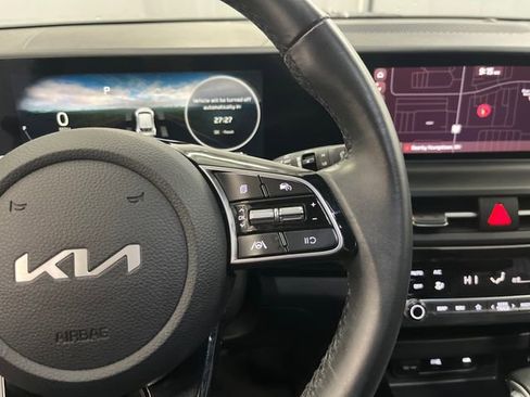 Certified 2024 Kia Seltos S image 18