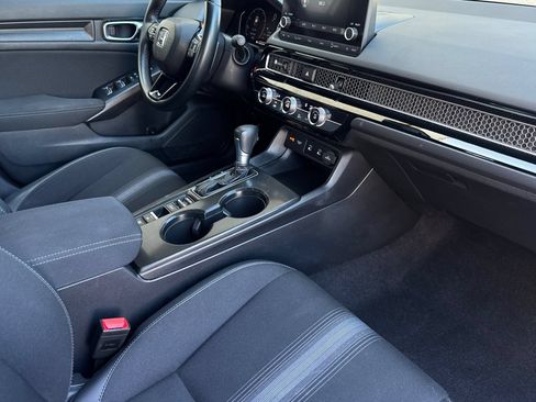 Certified 2025 Honda Civic Sport image 15
