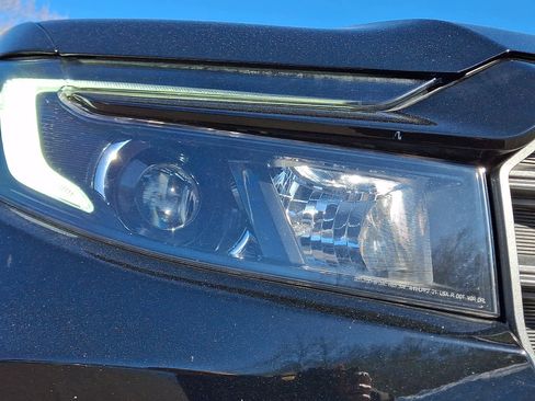 Certified 2023 Honda Passport TrailSport image 9