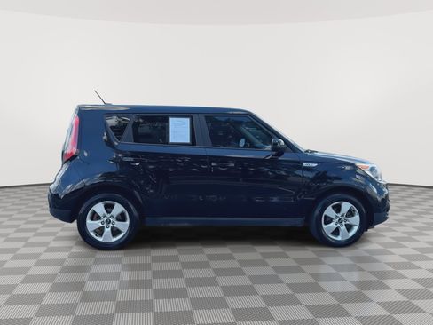 Used 2018 Kia Soul FWD image 9