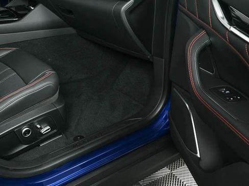 New 2024 Maserati Levante GT Ultima image 25