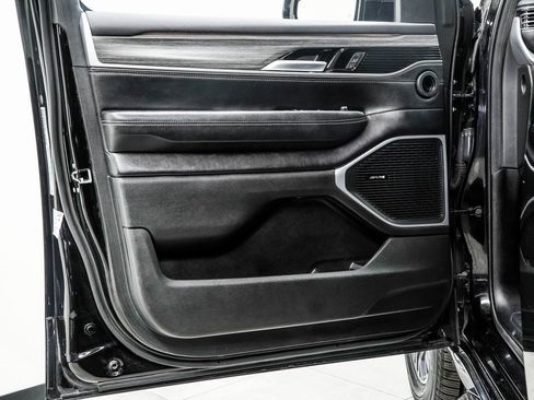 Used 2024 Jeep Wagoneer L Series II w/ Flexible Seating Group image 49