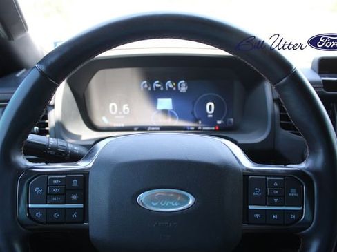 Used 2023 Ford Expedition Platinum AWD/4WD image 24