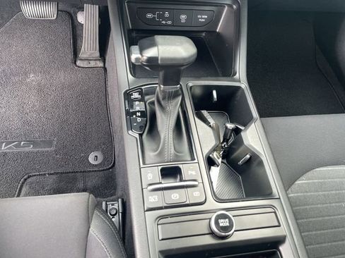 Used 2025 Kia K5 LXS FWD image 26