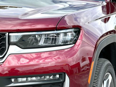 New 2026 Jeep Grand Cherokee L Limited AWD/4WD image 16