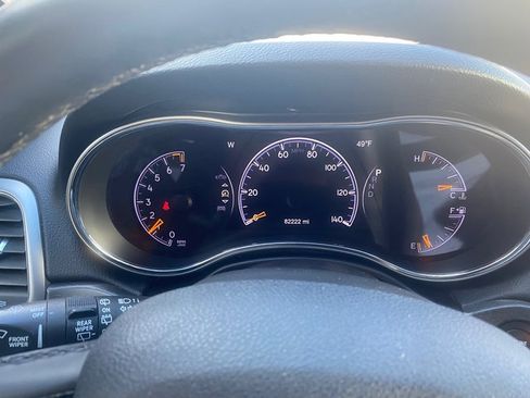 Used 2018 Jeep Grand Cherokee Limited w/ Trailer Tow Group IV image 11