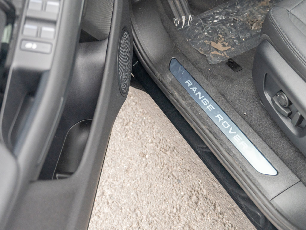 New 2026 Land Rover Range Rover Evoque S AWD/4WD image 16
