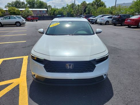 Used 2024 Honda Accord EX image 4