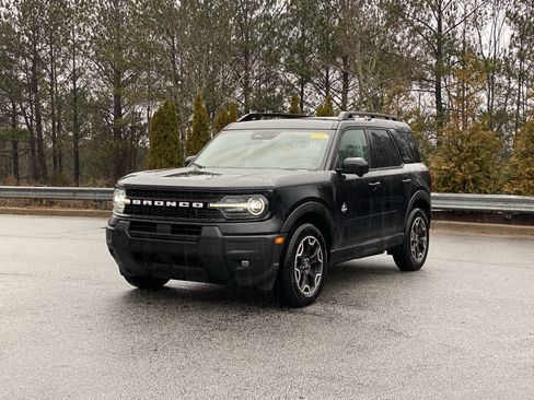 Used 2025 Ford Bronco Sport Outer Banks w/ Outer Banks Tech Package+ image 13