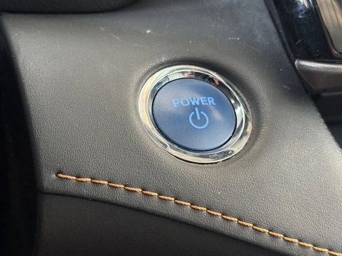 Used 2022 Toyota Highlander Bronze Edition AWD/4WD image 22
