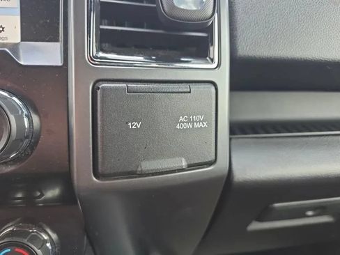 Used 2017 Ford F150 XLT w/ Equipment Group 302A Luxury RWD image 35
