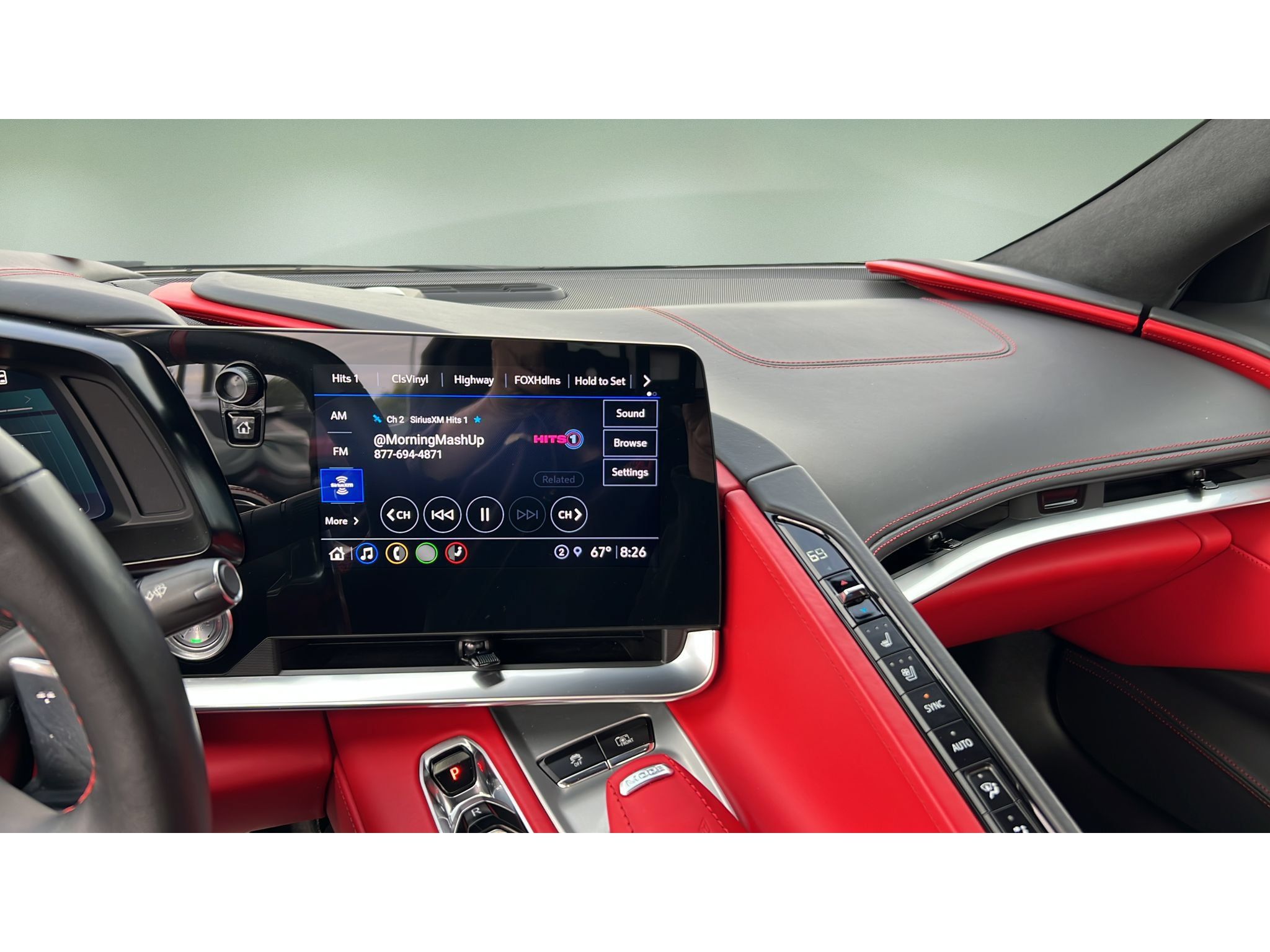 Certified 2022 Chevrolet Corvette Stingray Premium Conv w/ Z51 Performance Package RWD image 17
