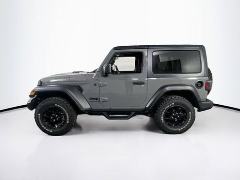 Used 2023 Jeep Wrangler Willys image 8