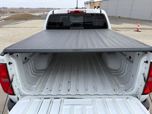 Used 2016 Chevrolet Colorado LT w/ LT Convenience Package image 13