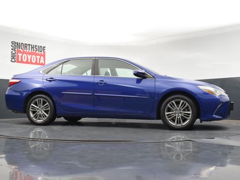 Used 2015 Toyota Camry SE image 27