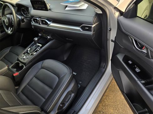 Certified 2025 MAZDA CX-5 AWD 2.5 S w/ Preferred Package image 7