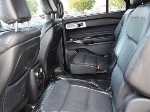 Used 2020 Ford Explorer Limited w/ Class III Trailer Tow Package AWD/4WD image 17