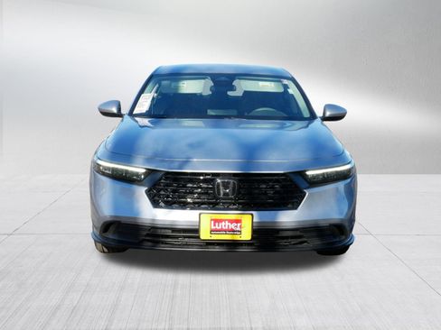 Certified 2025 Honda Accord LX image 2