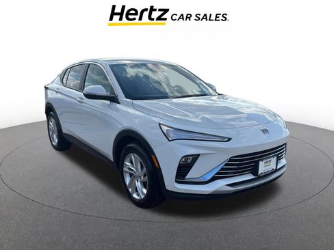 Used 2025 Buick Envista Preferred image 1