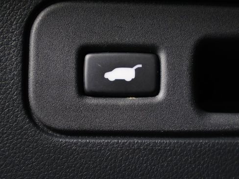 Used 2024 Honda Passport EX-L image 18