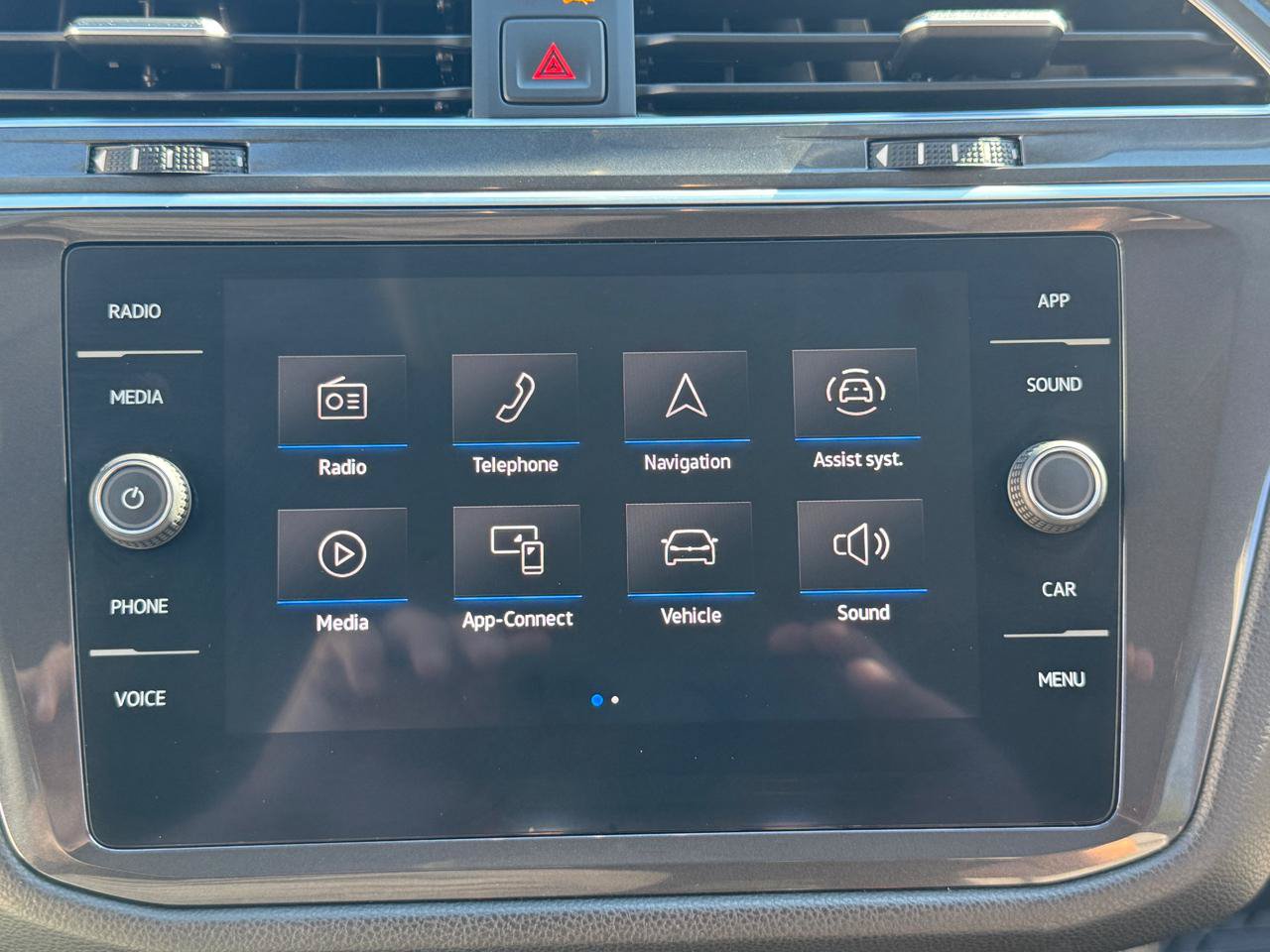 Used 2021 Volkswagen Tiguan SE FWD image 36