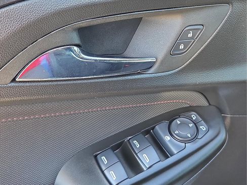 Used 2023 Chevrolet TrailBlazer RS w/ Convenience Package image 13