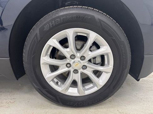 Used 2021 Chevrolet Equinox LS w/ LS Convenience Package image 29