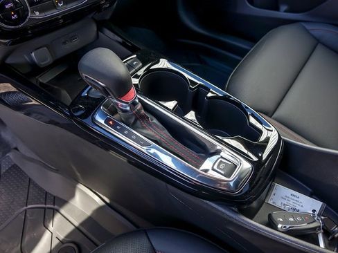 New 2026 Chevrolet Trax RS w/ Sunroof Package image 24