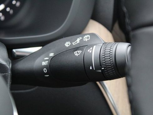 New 2026 Volvo XC60 B5 Plus w/ Protection Package Premier image 17