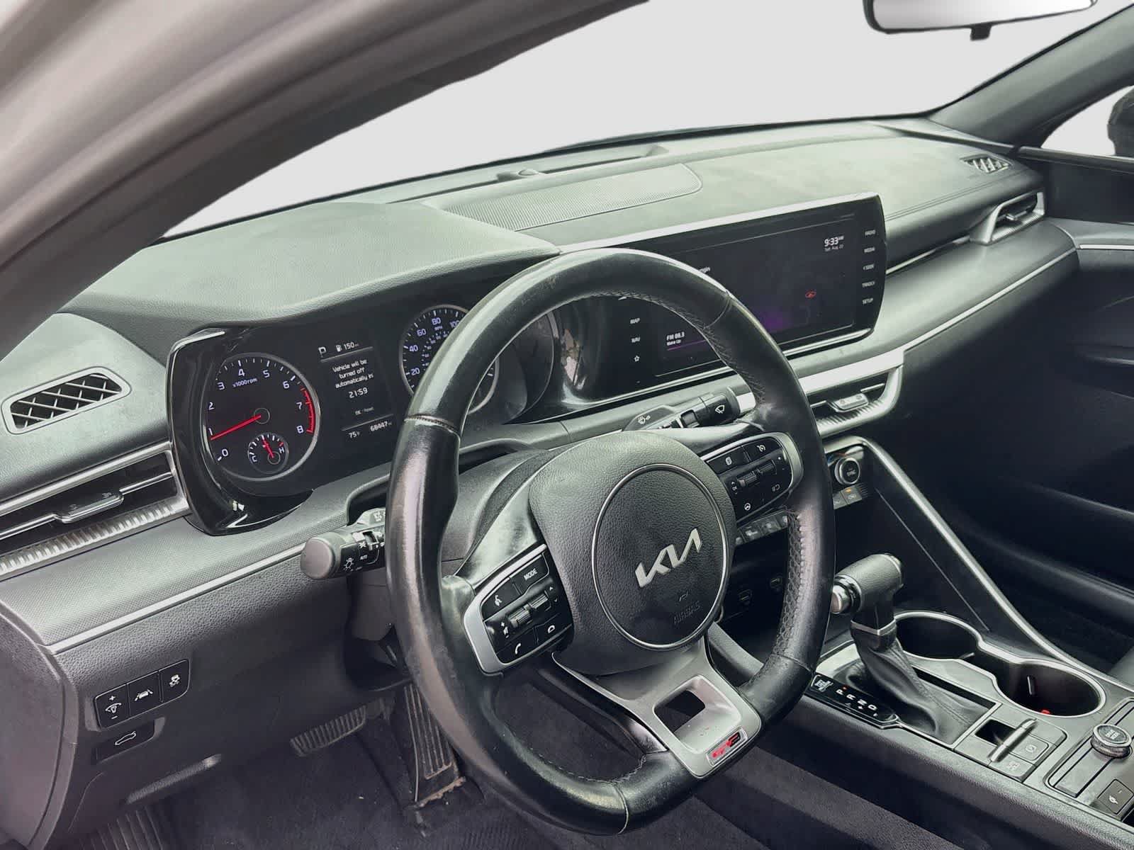 Used 2022 Kia K5 GT-Line FWD image 9