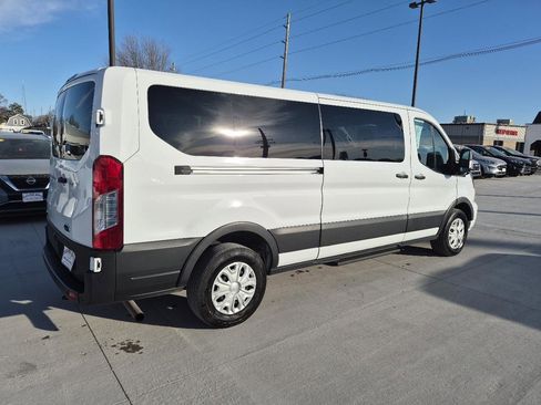 Used 2023 Ford Transit 350 XLT image 5