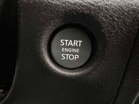 Used 2022 Nissan Frontier SV w/ Technology Package AWD/4WD image 21