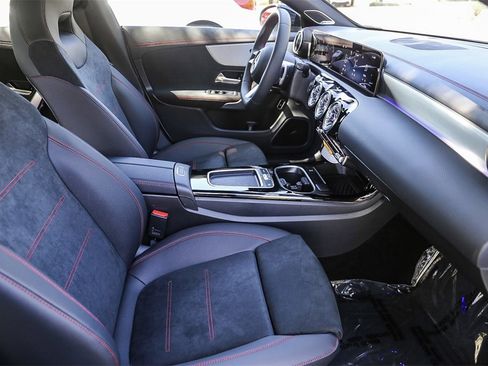 New 2025 Mercedes-Benz CLA 250 4MATIC image 20