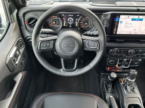 New 2026 Jeep Wrangler Unlimited Rubicon image 14