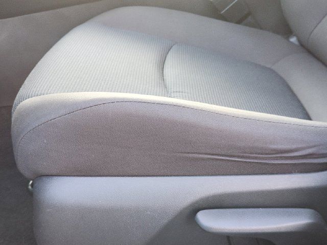 Certified 2025 Toyota RAV4 LE AWD/4WD image 21