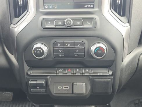 Used 2022 GMC Sierra 2500 Pro w/ Convenience Package image 28