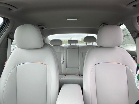 New 2025 Hyundai Ioniq 6 SEL RWD image 30