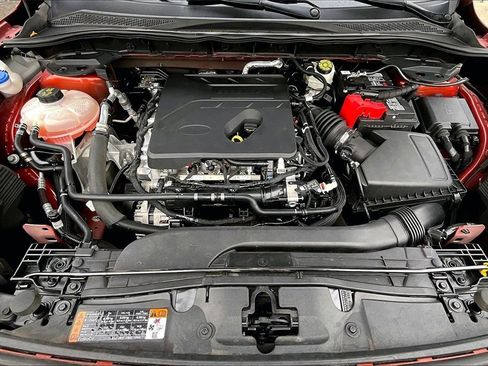 Used 2020 Ford Escape SE image 31